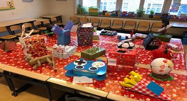 Groep 6A en de Sinterklaas surprises